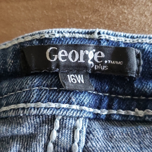 2/$15🦇 Jeans - Picture 5 of 5